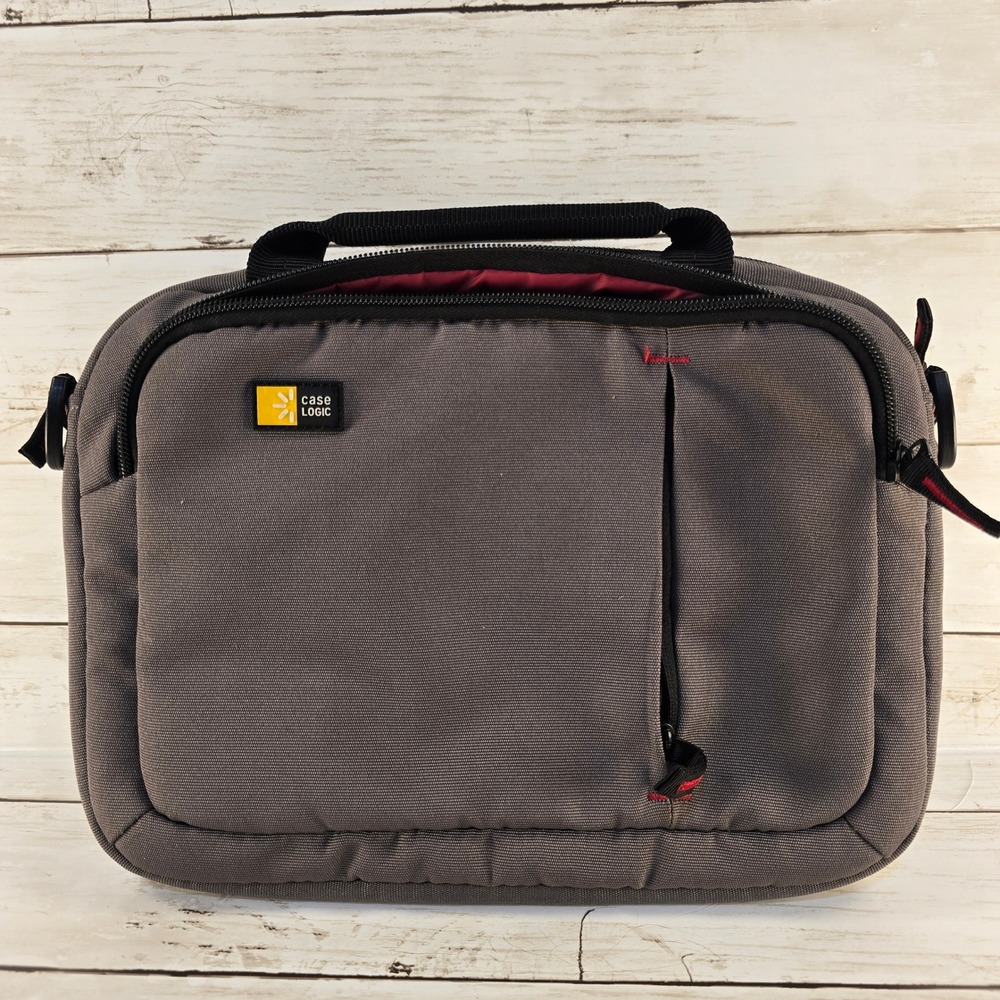 Case Logic Gray Laptop Tablet Messenger Bag Red Lining Padded Carrying Case